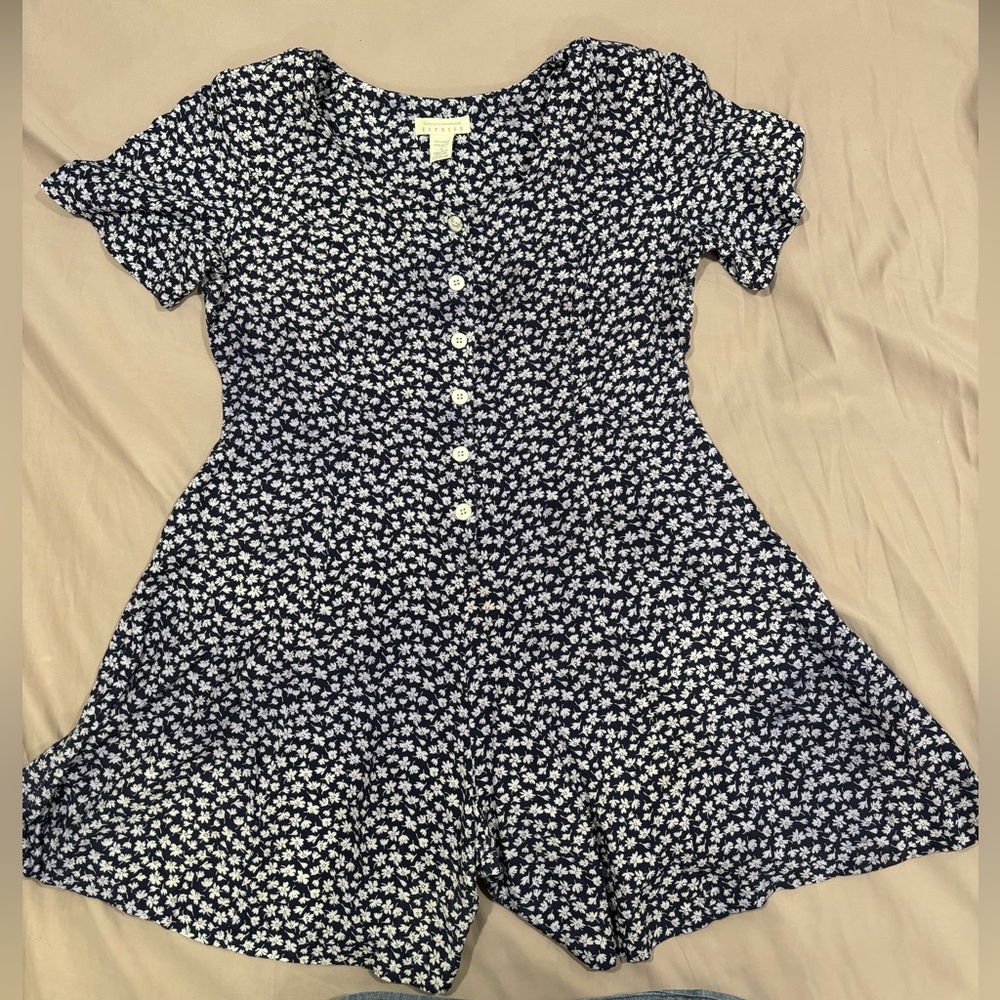 Romper - Picture 2 of 7